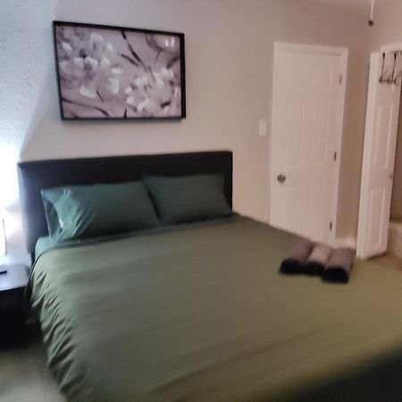 Tranquil Oasis - Private Rooms -Near Downtown אינדיאנפוליס מראה חיצוני תמונה