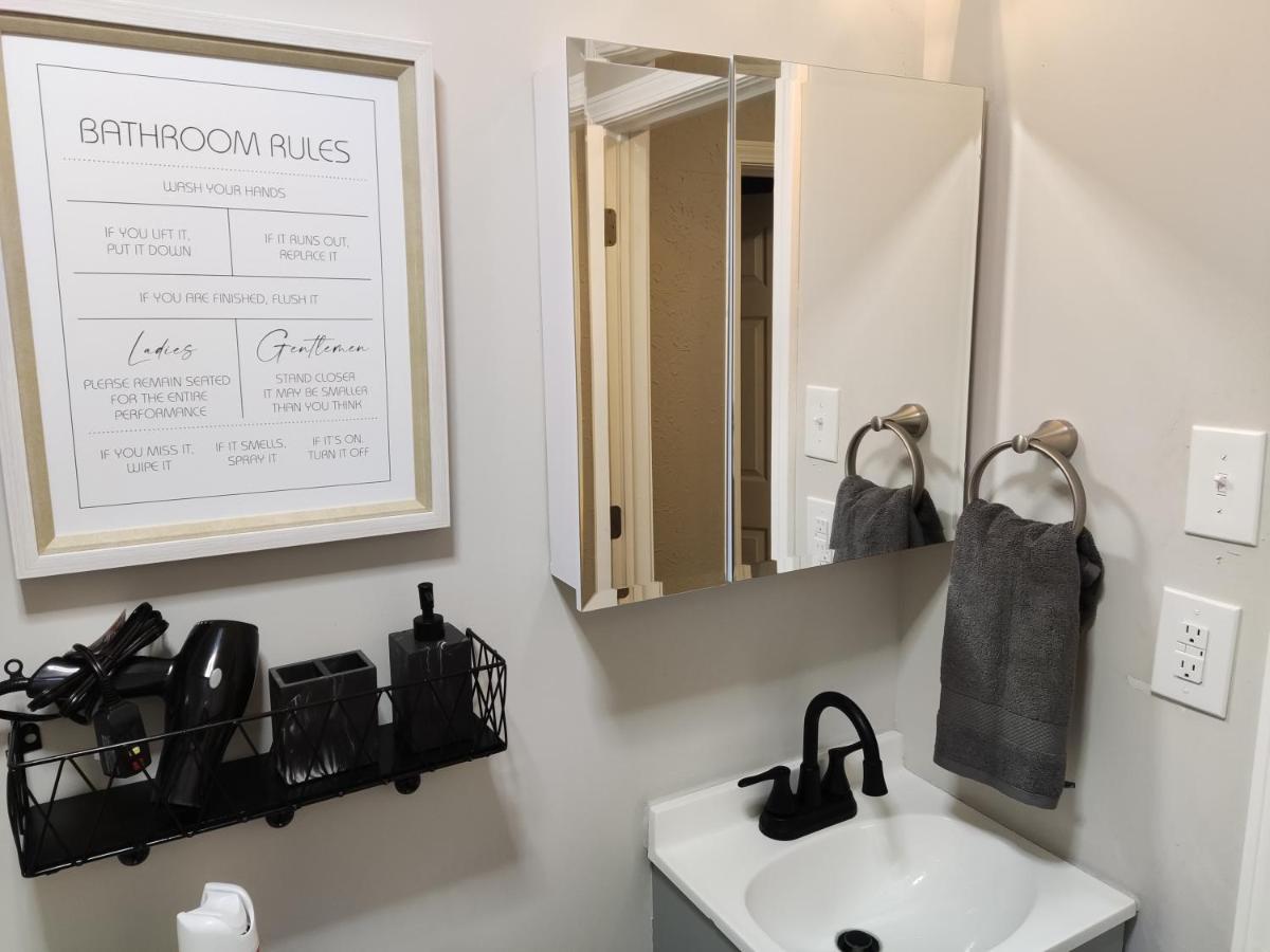 Tranquil Oasis - Private Rooms -Near Downtown אינדיאנפוליס מראה חיצוני תמונה