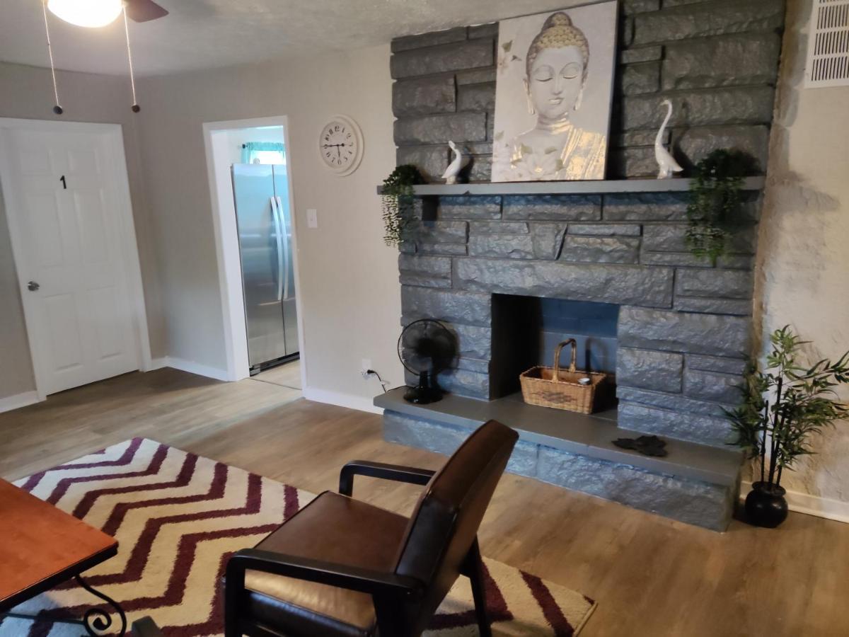 Tranquil Oasis - Private Rooms -Near Downtown אינדיאנפוליס מראה חיצוני תמונה