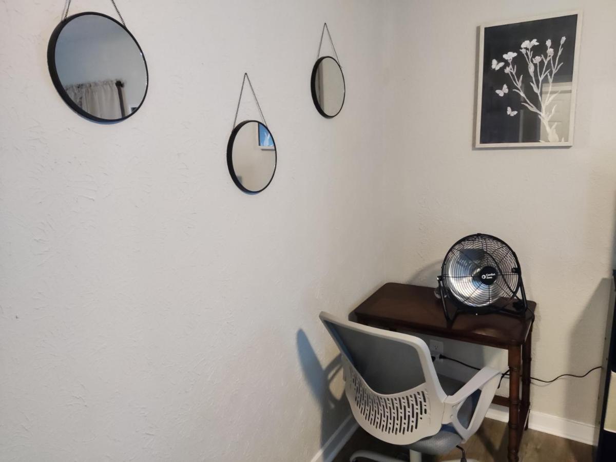 Tranquil Oasis - Private Rooms -Near Downtown אינדיאנפוליס מראה חיצוני תמונה