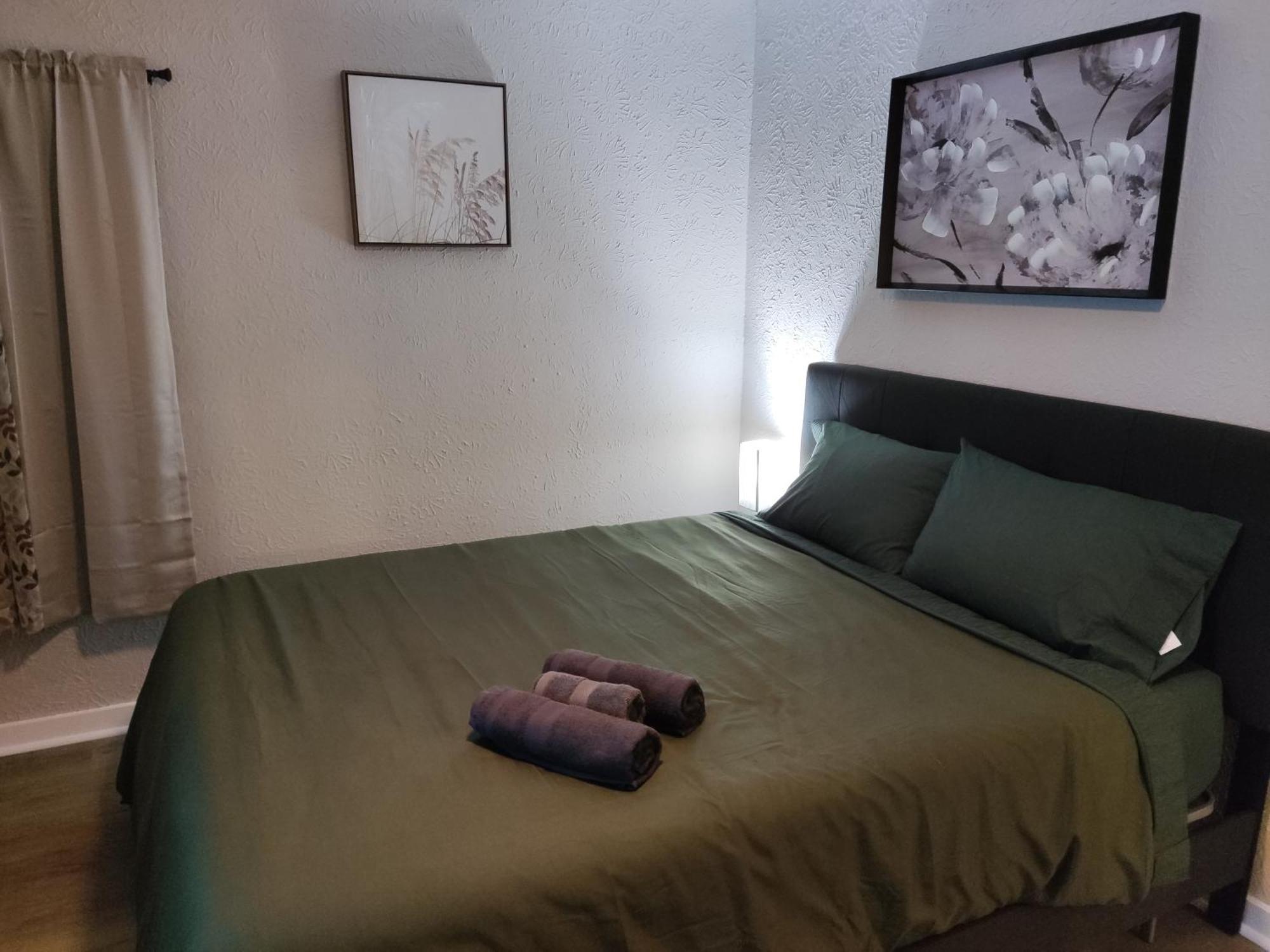 Tranquil Oasis - Private Rooms -Near Downtown אינדיאנפוליס מראה חיצוני תמונה